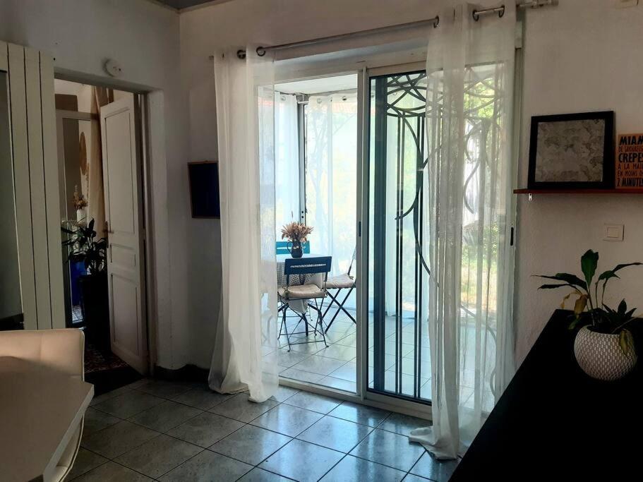 Charmante Maison De Ville Avec Jardin Perpignan Exterior photo